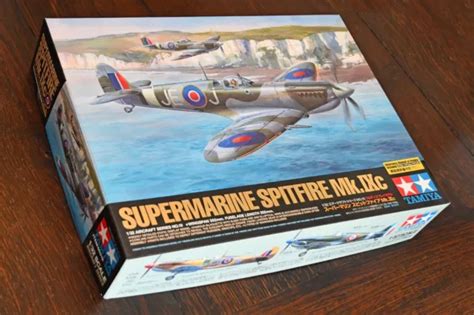 Maquette Avion Tamiya Supermarine Spitfire Mk Ixc R F