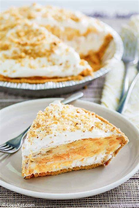 Double Layer Pumpkin Pie - CopyKat Recipes