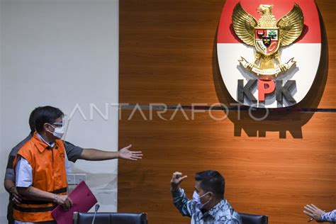 KPK TAHAN MANTAN DIREKTUR GARUDA INDONESIA ANTARA Foto