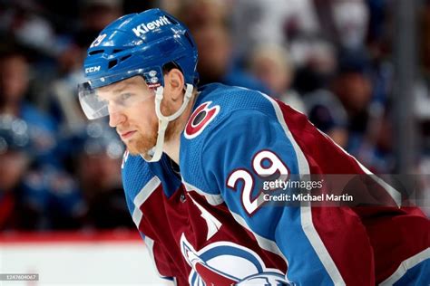 Colorado Avalanche Vs Winnipeg Jets Game Preview Total Apex Sports