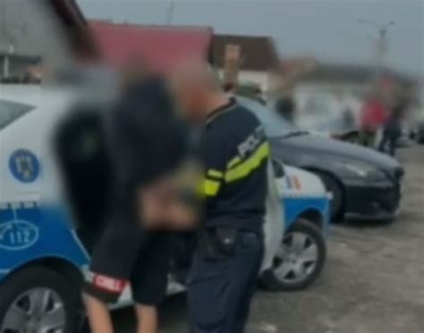 Polițist din Cluj târât cu mașina de un șofer care a refuzat controlul