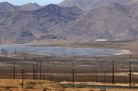 New Solar Farm Starts Up To Power Mgm Buildings In Las Vegas Bloomberg