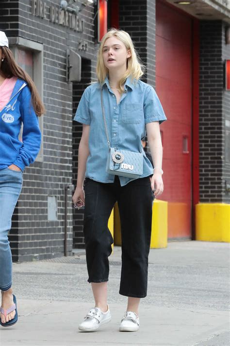 Elle Fanning Was Seen With Her Mother Heather Joy Arrington Out in NYC ...