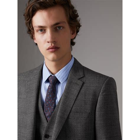 Slim Fit Wool Three Piece Suit In Dark Grey Melange Men Burberry