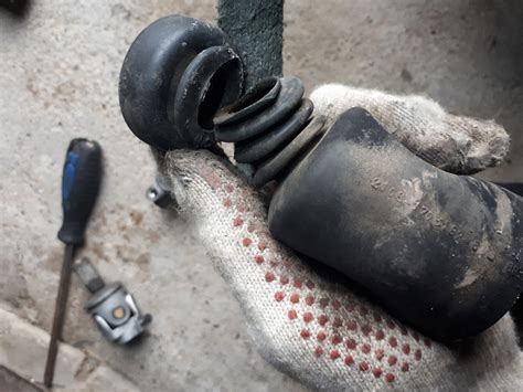 Замена родного карданчика кулисы на "Калиновский" — Lada 2114, 1,5 л ...