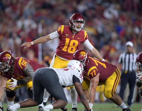 Qb Jt Daniels Taking Command Of Usc Offense Trojansports Usc Trojans