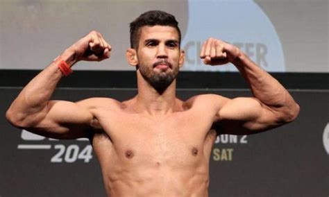 Ap S Ser Esquecido Pelo Ufc L O Santos Comemora Chance De Atuar Na