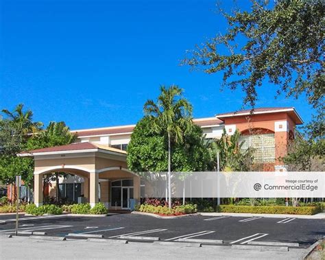 Glades Medical Center - 9325 Glades Road, Boca Raton, FL | Office Space