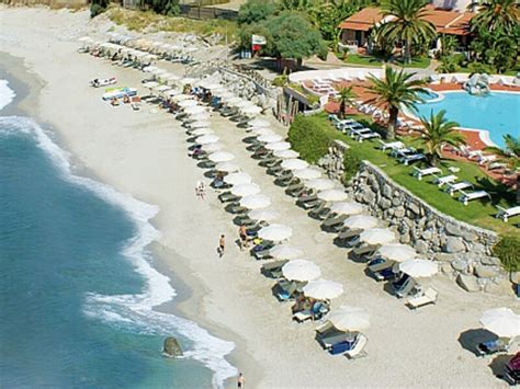 Hotel Cala Di Volpe Capo Vaticano Kalábrie Itálie A Malta