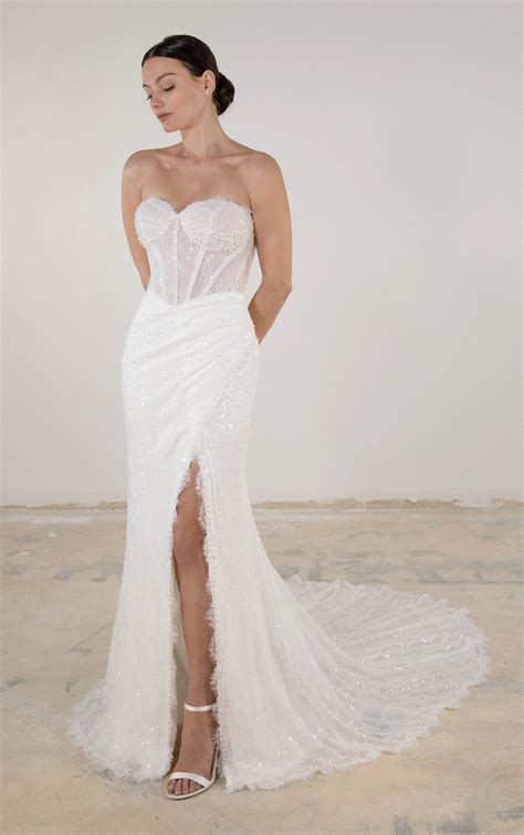 Glamorous Couture Luxury Bridal Gown Martina Liana Luxe