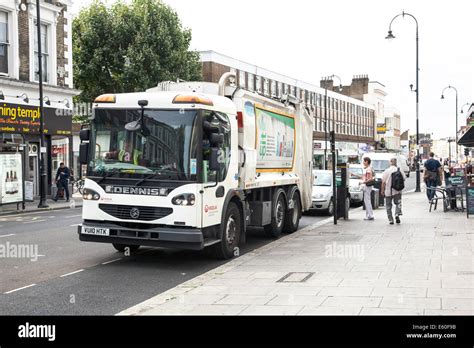 Garbage Truck Kentish Town London England Uk Stock Photo Alamy