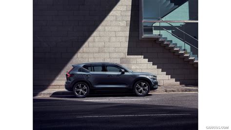 Volvo XC40 Inscription | 2019MY | Side