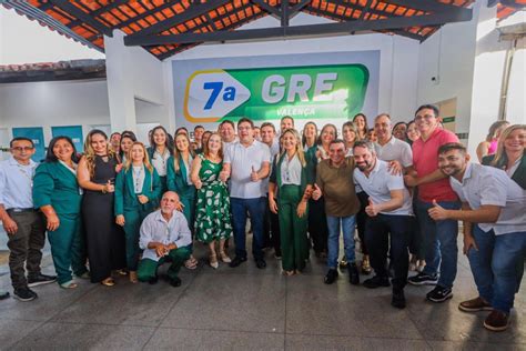 Rafael Fonteles inaugura a reforma da 7ª Gerência Regional de Educação