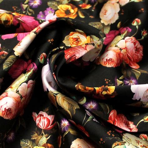 Satin De Polyester Lasthanne Fleuri Multicolore Fond Noir Vendu Au