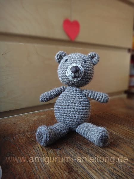 Kleiner B R H Keln Anleitung Kostenlos Amigurumi Teddy Hakeln Henry