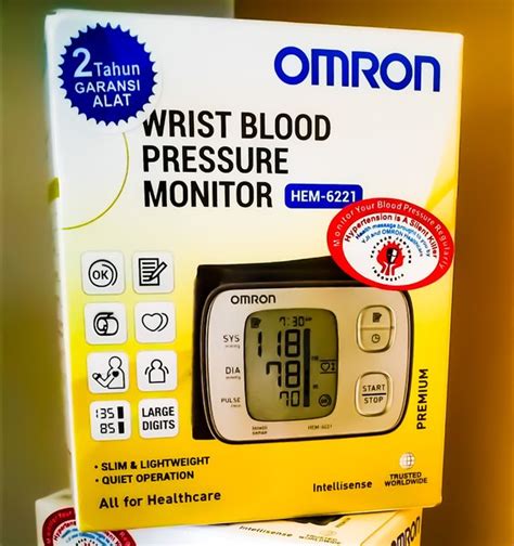 Jual Tensimeter Digital Omron Hem Wrist Blood Preasure Monitor