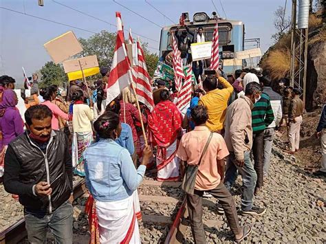 Chakka Jam In Pics Protesting Farmers Block Highways In Many States