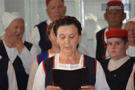 Predstavljen Kud Sv Ante Iz Draga U Drage Se Vratio Folklor B