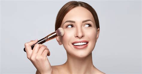 Как правильно наносить праймер для лица и зачем нужна база под макияж ...