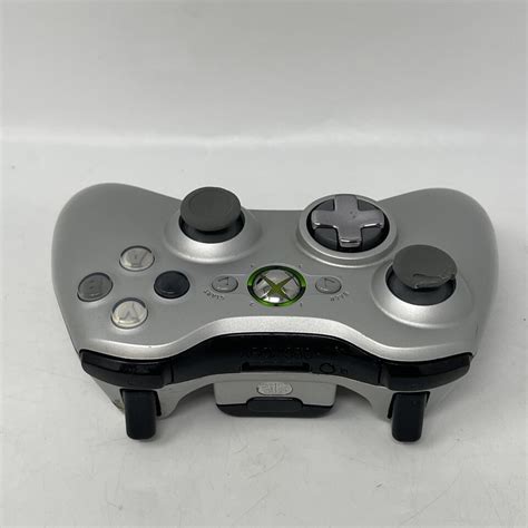 Xbox 360 Wireless Silver Controller With Transforming D Pad Tested Grade “b” Ebay