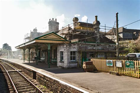 Solve Swanage Railway 19 04 2016 Corfe Castle Station From Train 02