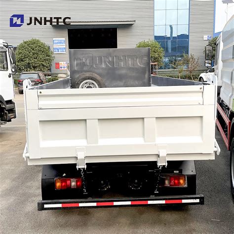 High Quality HOWO Sinotruk Cdw 4X2 LHD 10ton Dumper Truck Used Tiper