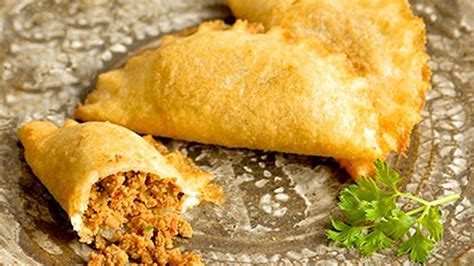 Puerto Rican Empanadas De Yuca