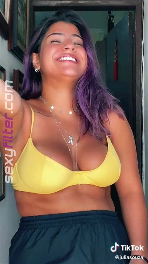 Hottest Julia Antunes Shows Cleavage In Yellow Bikini Top Sexyfilter