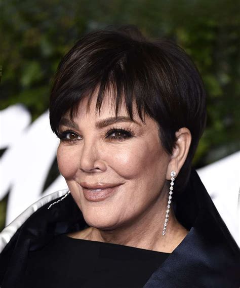 Kris Jenner S 12 Best Hairstyles And Haircuts Celebrities