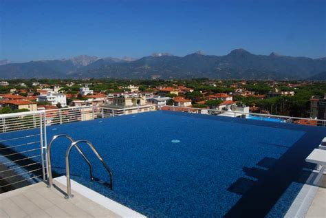 Immagini Hotel Bracciotti Piscina Terrazza Spazio Benessere