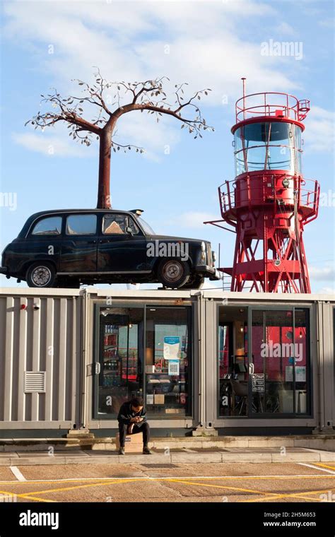 Sculpture By Andrew Baldwin At Trinity Buoy Wharf Leamouth Peninsula