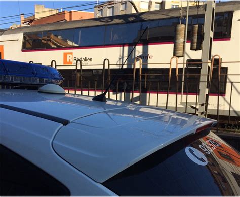 Un Anciano Muere Tras Ser Atropellado Por Un Tren En Montcada Revista