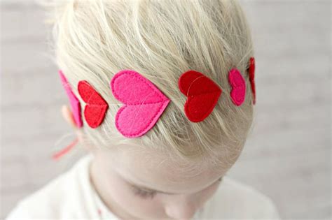 Valentines Headband With Red And Pink Hearts 13 50 Via Etsy