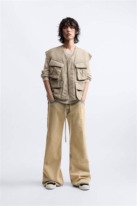 FLARED JEANS - Sand / Blue | ZARA UAE - Dubai/Sharjah/Ajman/UAQ/Fujairah