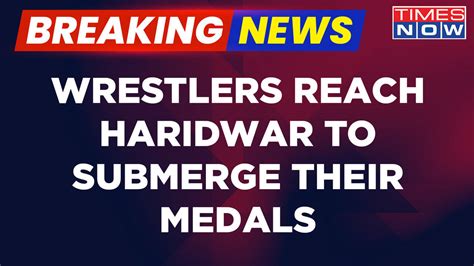 Breaking News Wrestlers Reach Haridwar To Immerse Medals In River