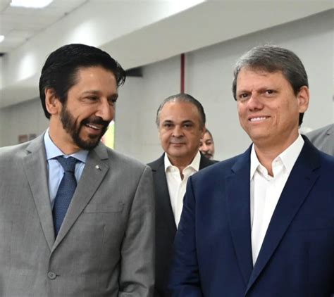 Tarcísio Pede Para Bolsonaro Ressaltar Apoio A Nunes Em Lives Após