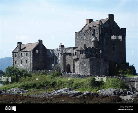 Scottish medieval architecture hi-res stock photography and images - Alamy