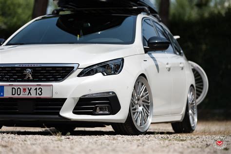 Peugeot 308 GT and 308 GTi Killed by Emissions - autoevolution