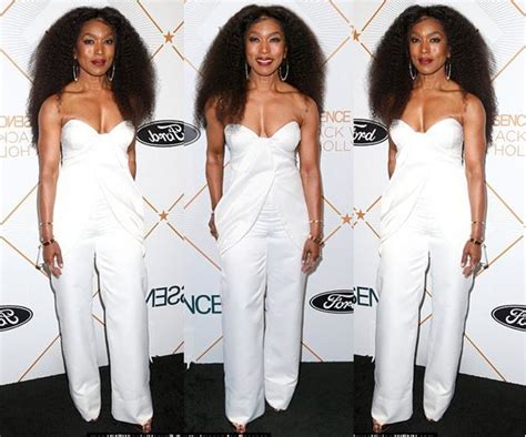 Photos 59 Year Old Angela Bassett Flaunts Toned Body In White Pant Suit