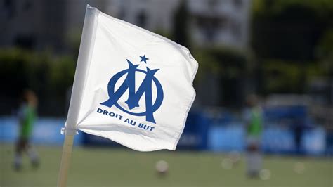 OM Crise à l OM l association Olympique de Marseille appelle au calme