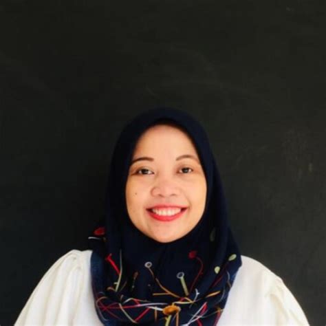 Dian Rinawati Syarif Hidayatullah State Islamic University Jakarta