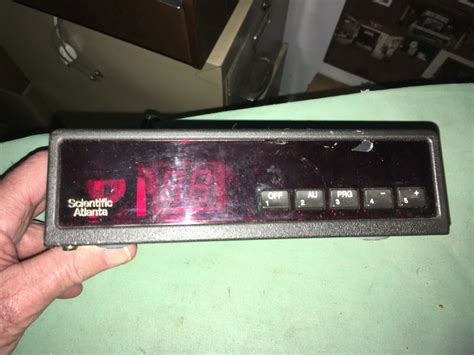 Vintage Scientific Atlanta Cable Box Model 8529300 08