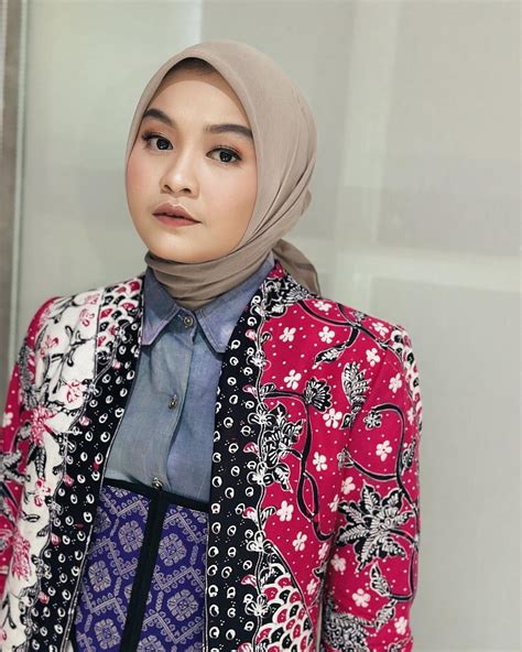 ubah lirik  jadi asu  potret salma salsabil disemprot istri