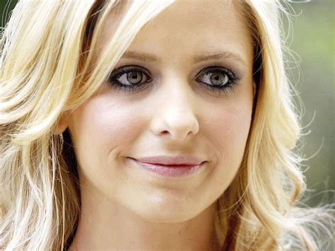 Sarah Michelle Gellar Sarah Michelle Gellar Wallpaper 4734432 Fanpop