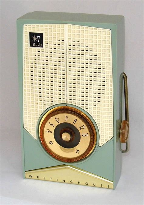 Flic Kr P Jco2by Vintage Westinghouse Transistor Radio Model H699p7 Green And White