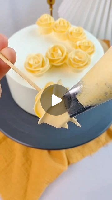 Cake Decorating & Baking 🍰 on Instagram: "How easy are roses for you? # ...