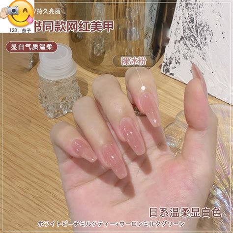 Chào Hè Với Mẫu Nail Hồng Thạch Cực Xinh Cho Các Cô Gái