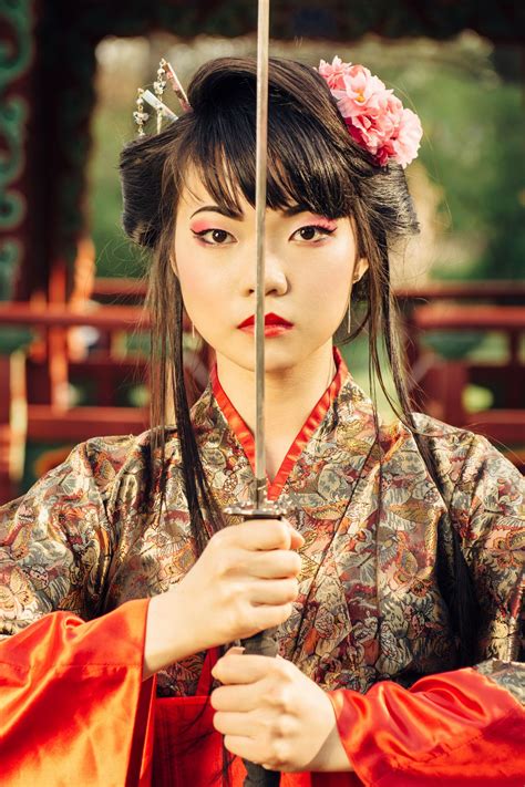 Beautiful Geisha In Kimono With Samurai Sword Female Samurai Samurai