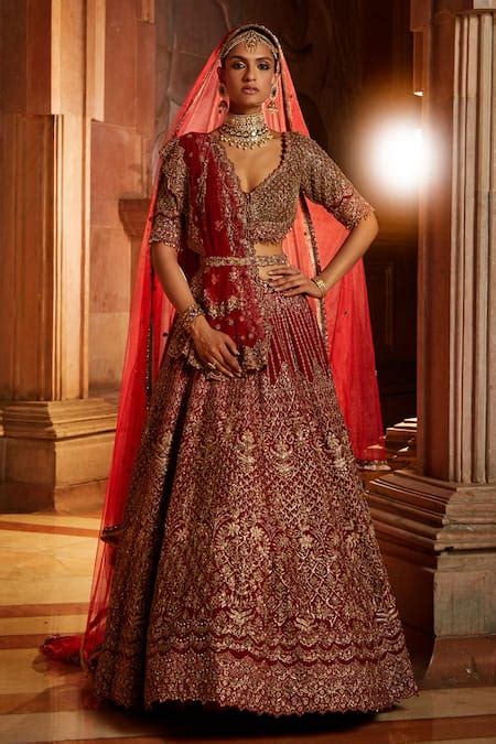 Buy Red Raw Silk Embroidered Zari And Dabka Work Plunge V Neck Bridal