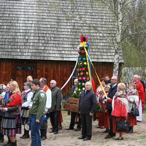 Marzec W Muzeum Wsi Radomskiej I Muzeum Oskara Kolberga W Przysusze